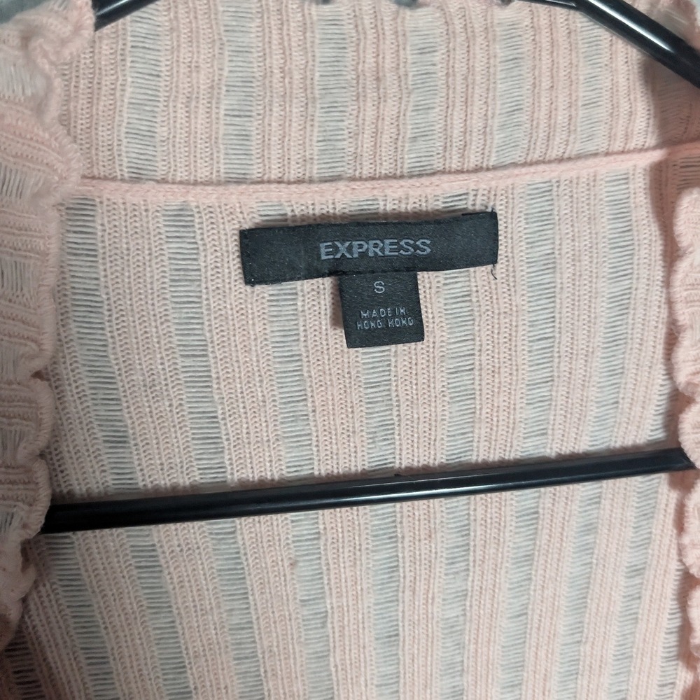 Express Cardigan Women Small Pink Ruffle Trim Vintage Shabby Chic Pastel Crochet - Picture 5 of 10